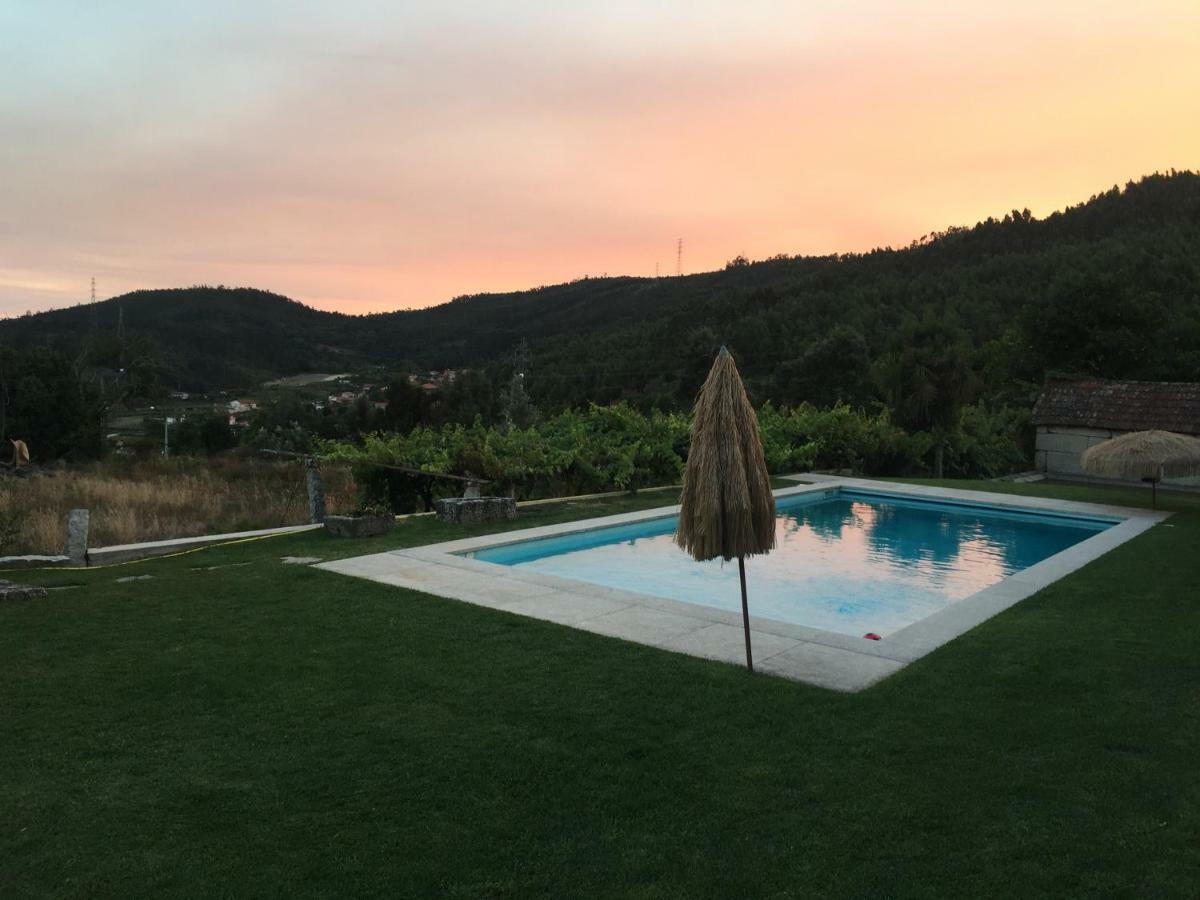 Casa Da Ventozella Guest House Пенафиел Екстериор снимка